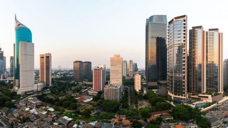 Xhakarta më nuk do të jetë kryeqyteti i Indonezisë