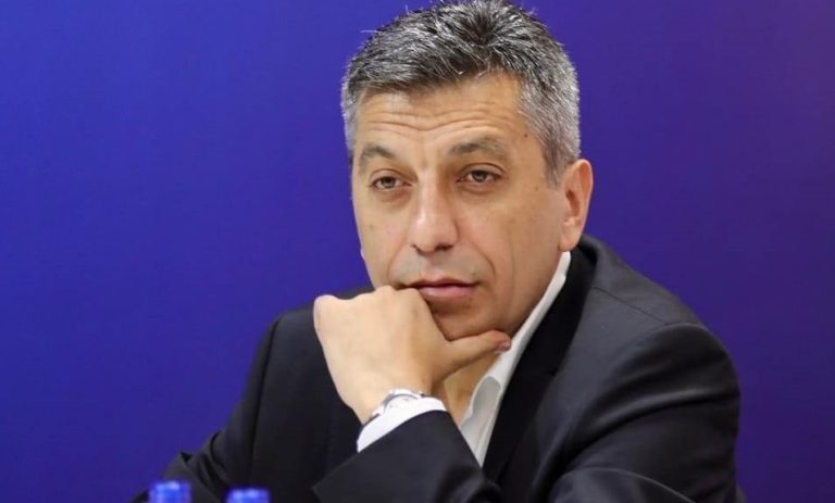 Izet Mexhiti: Alfabeti i gjuhës shqipe identiteti i çdo shqiptari