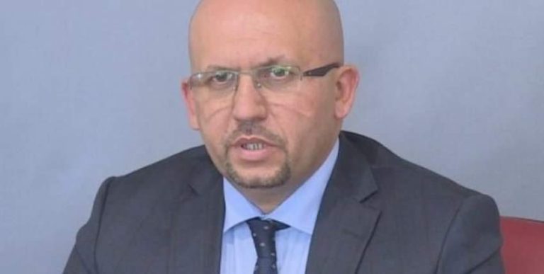 Prokurori Bajrami: Nuk e di kush ma ka djegur veturën, nuk kam pasur kërcënim nga askush