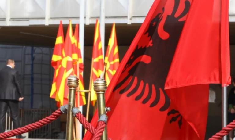 I riu nga Maqedonia tentoi djegien e flamurit të Shqipërisë, Prokuroria kërkon paraburgim për të njëjtin