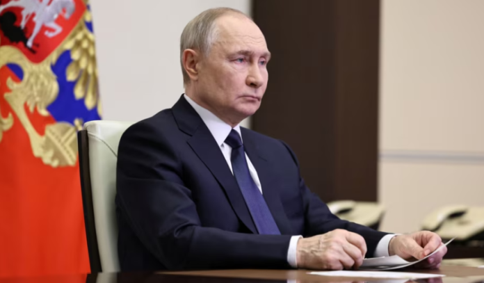 99608750-2D1A-4467-8BBE-8DFBED4E59EE