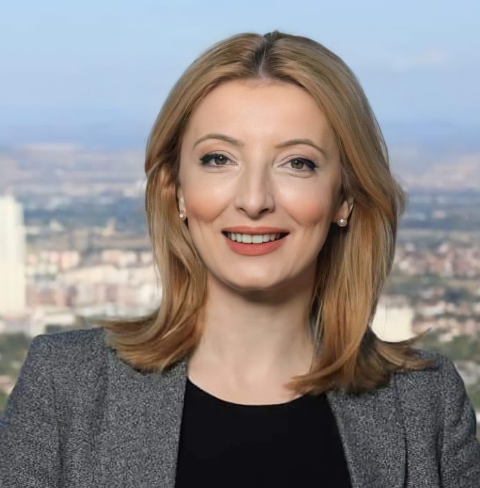 251390990_426316985786905_151419440296979074_n