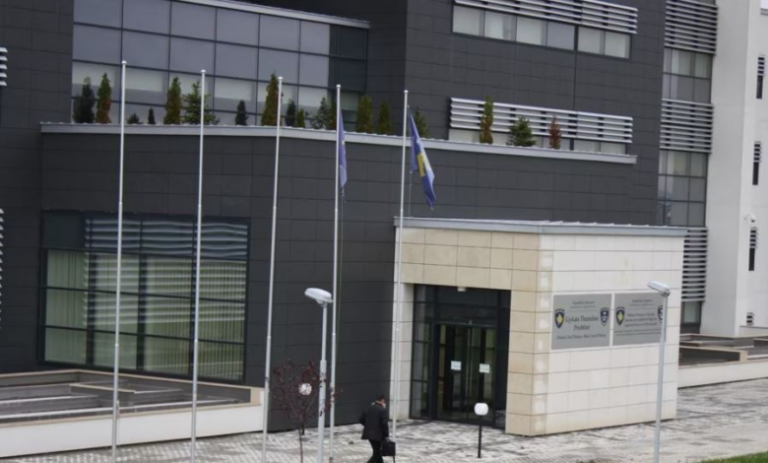 Arrestohen katër persona në Kosovë, dyshohen për mashtrim në vlerë prej mbi 1.5 milion eurosh