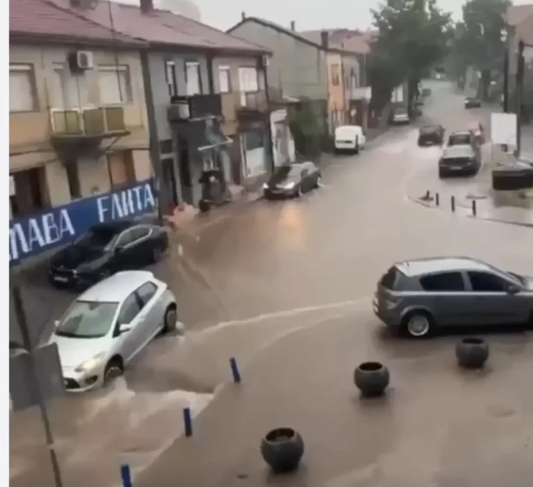 Shi i rrëmbyeshëm edhe në Kumanovë, pas uljes së intensitetit po pastrohen rrugët