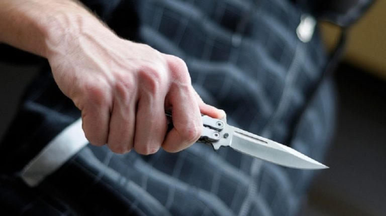 15-vjeçari grabitet me forcë në Qendër nga dy bashkëmoshatarë